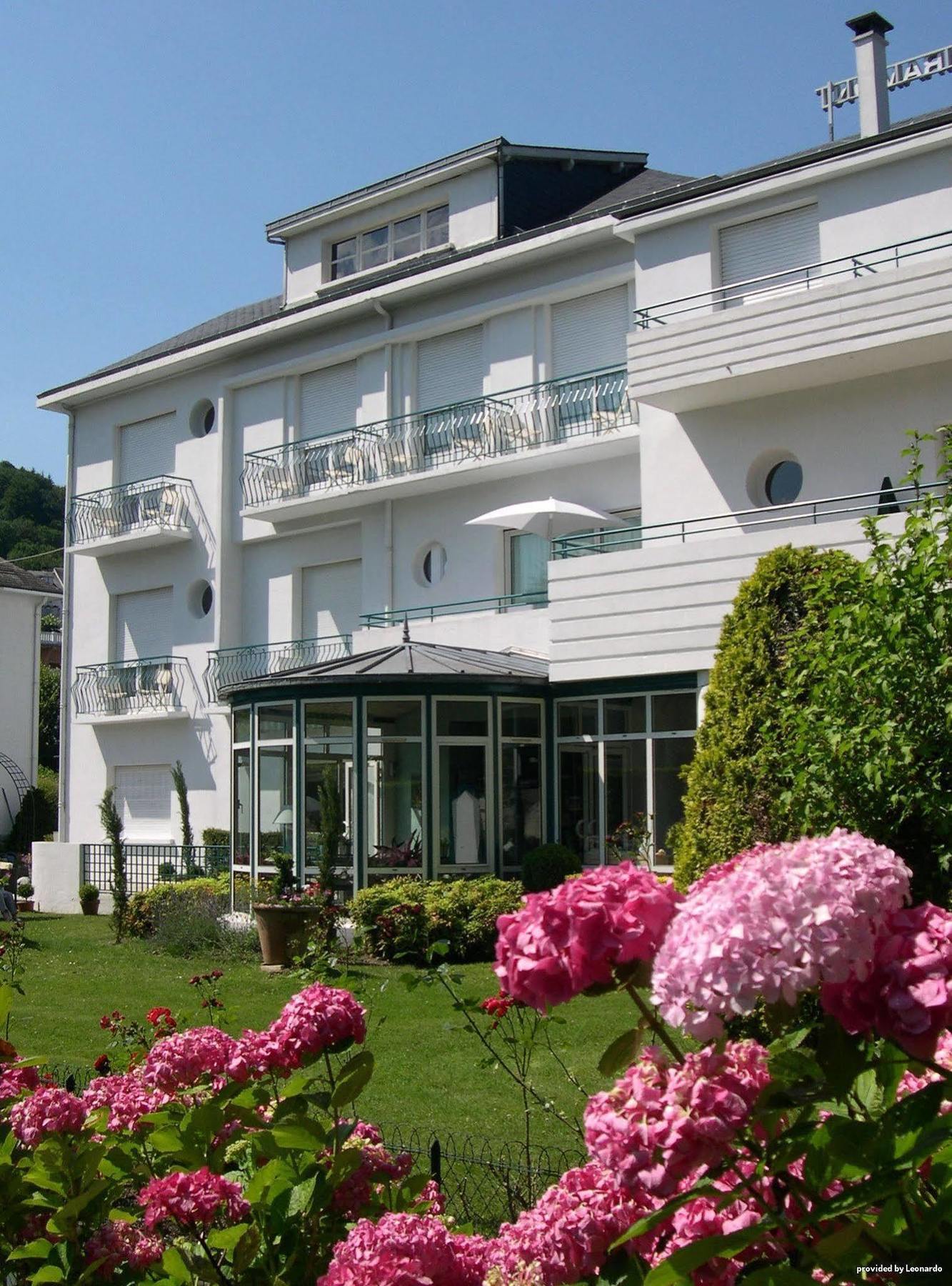 Logis Hôtel Le Miramont Argelès-Gazost Exterior foto